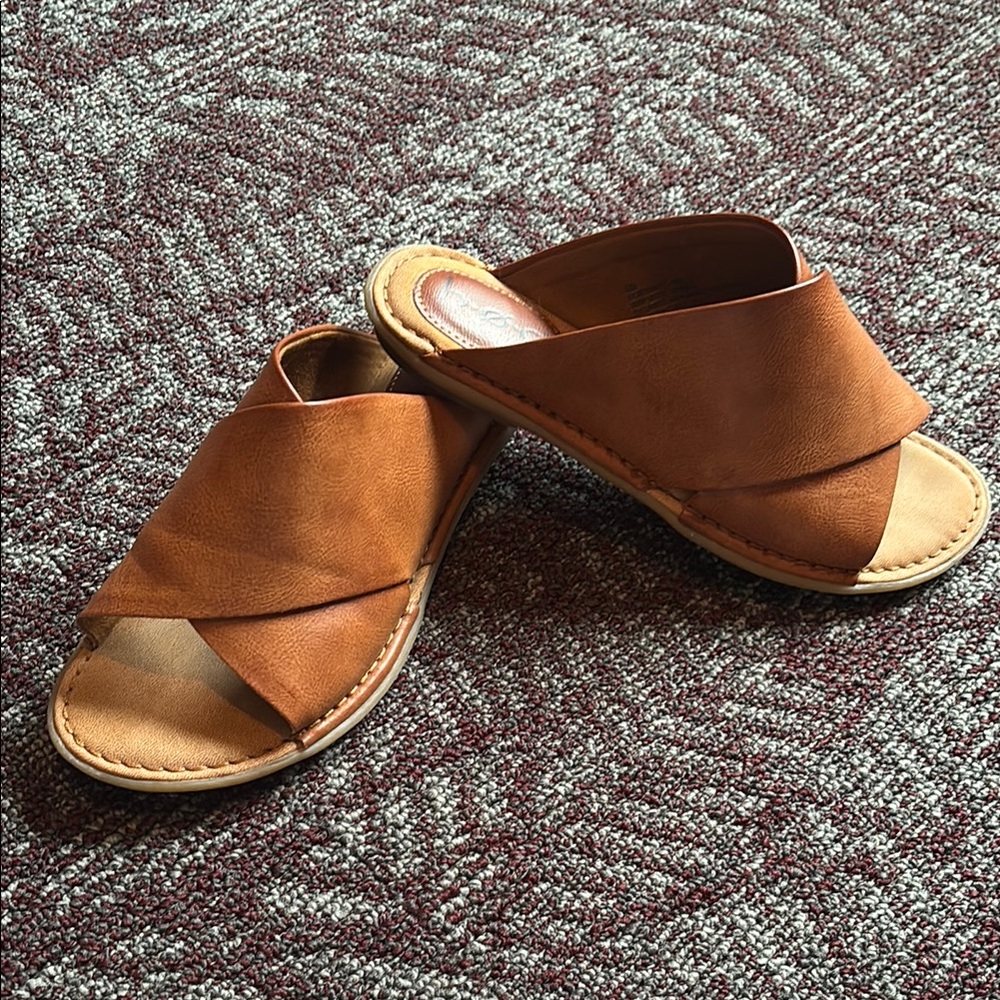 b.o.c. Camel color faux Leather Slide Sandals